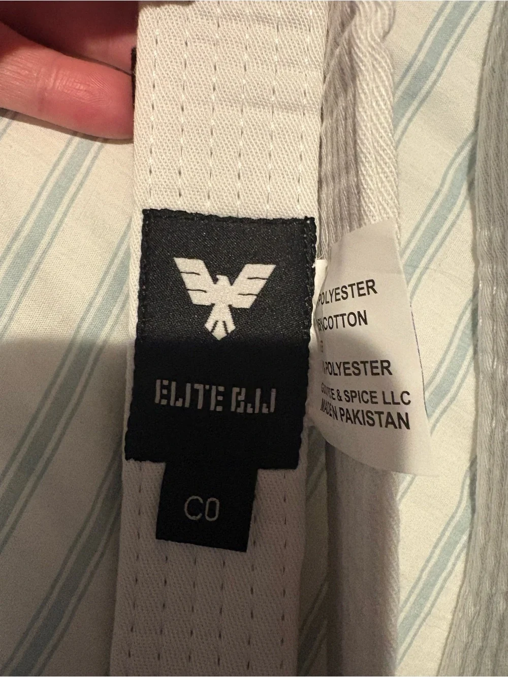 Gameness Air Kids Black Brazilian Jiu-Jitsu (BJJ) Gi Size 00 + White Belt
